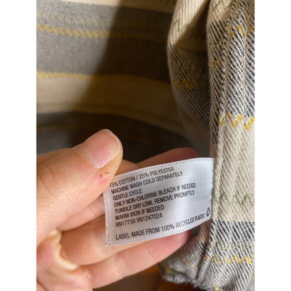 Goodfellow Co Men's Flannel Camping Gray Yellow Cream XL Standard Button Down - Picture 4 of 6